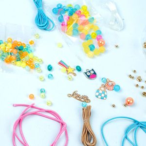 Set de Joyería para Niñas con Dijes Metálicos